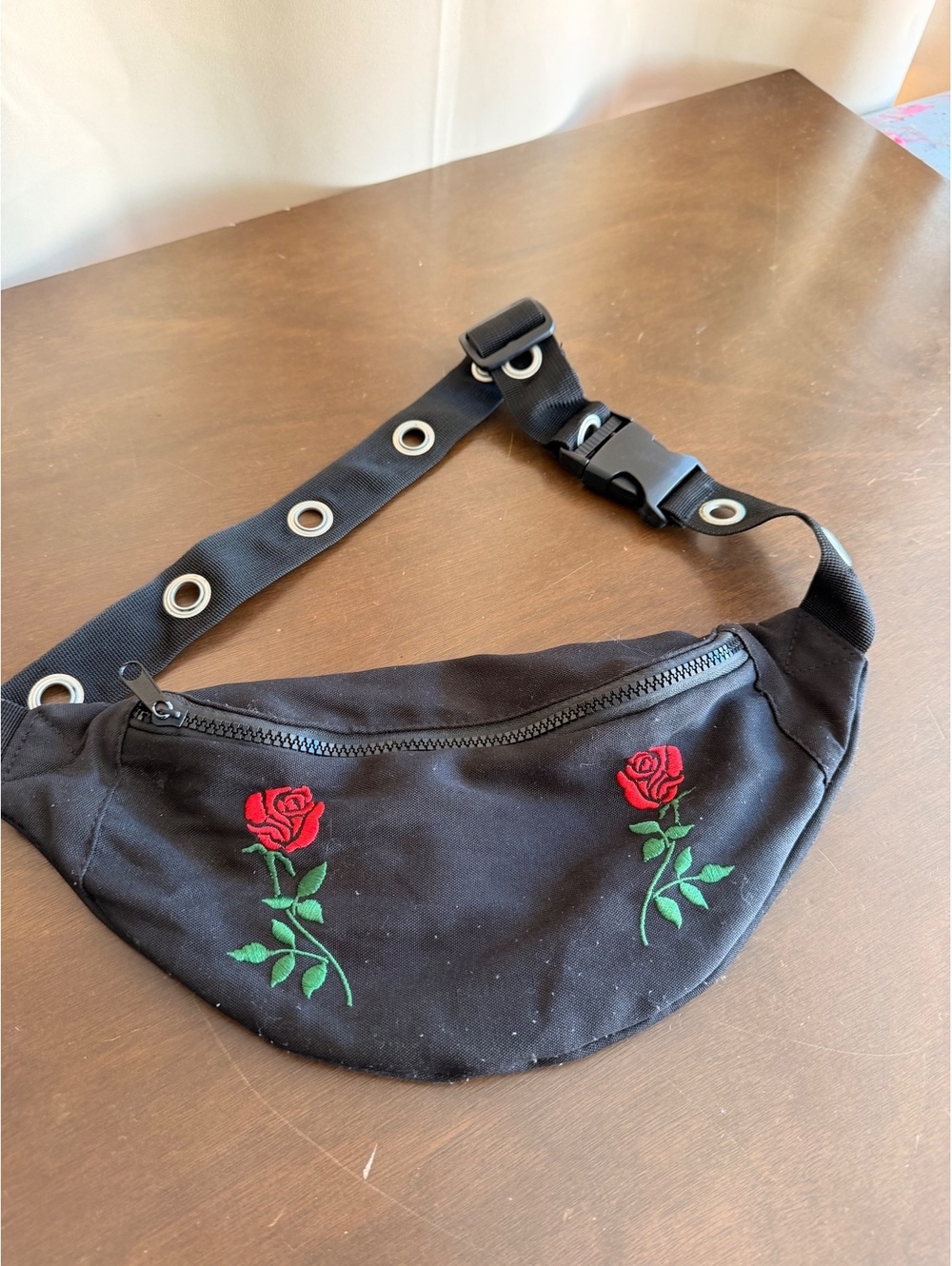 Empyre Black Canvas Fanny Pack – Embroidered Red Roses & Grommet Strap Waist